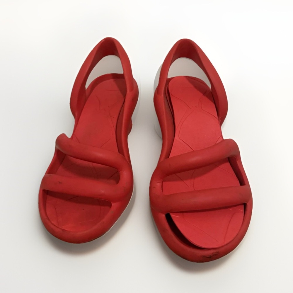 Camper Kobarah Sandal in Red